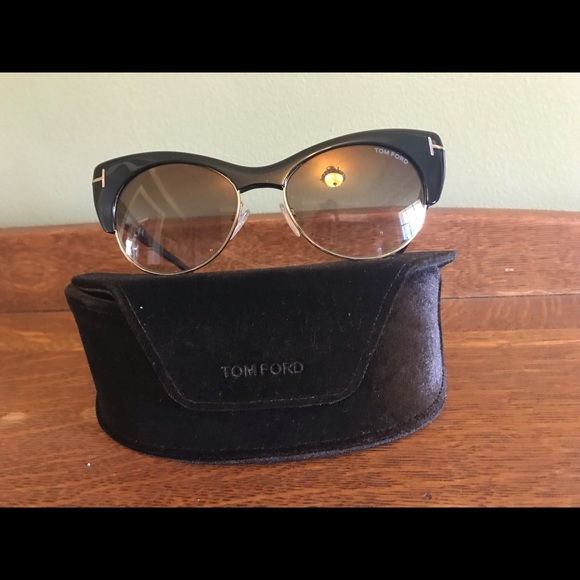 Tom Ford Cat Eye Sunglasses - Picture 3 of 14